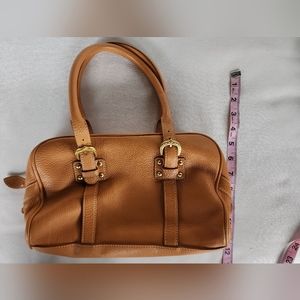 Dooney & Bourke